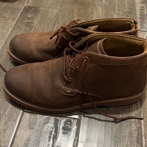 Very good condition.